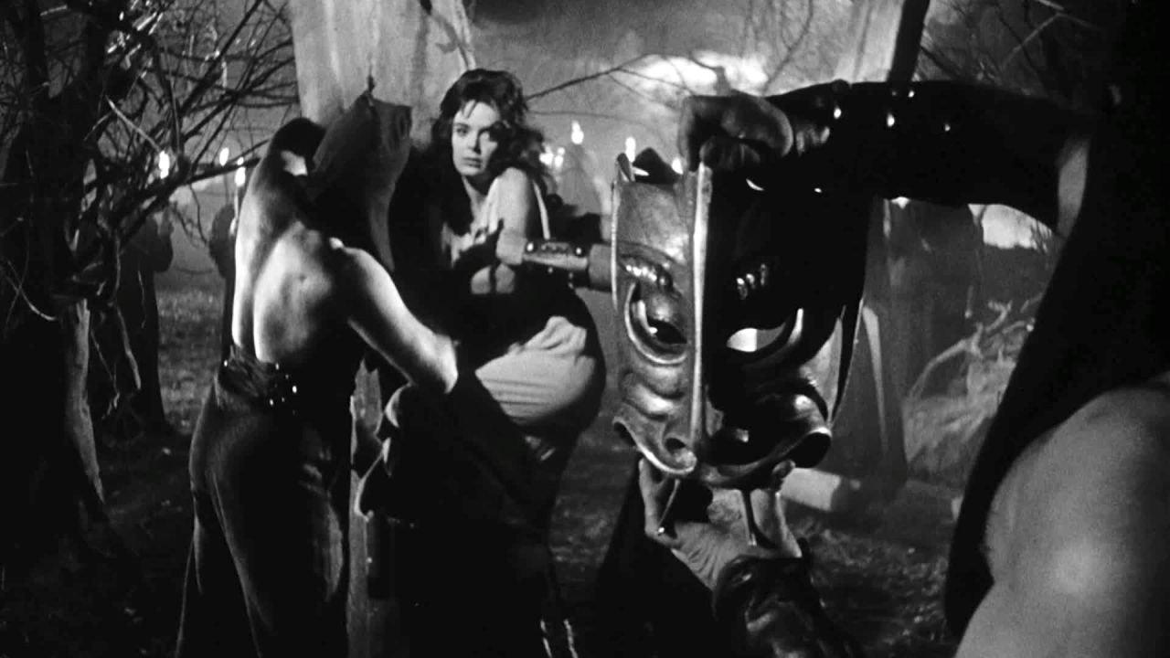 La maschera del demonio — Il gotico italiano trova il suo volto