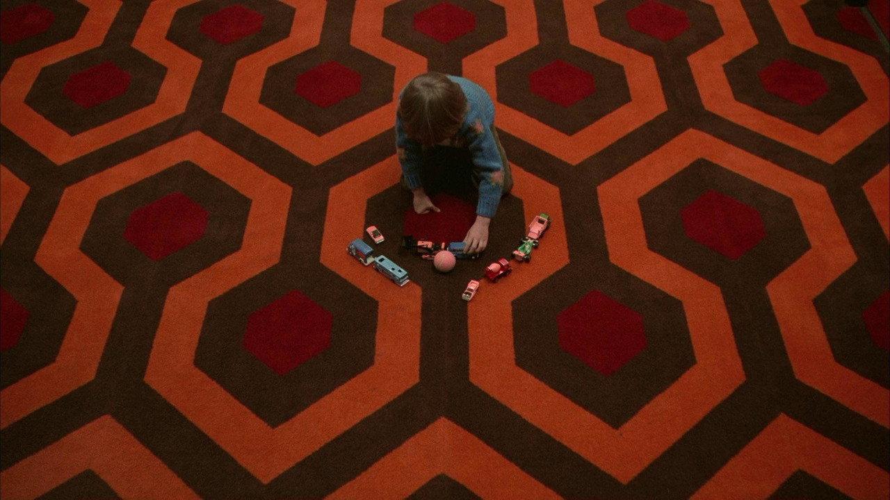Shining — L'Overlook Hotel apre le porte alla follia