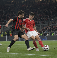 Copertina di Dove vedere Milan-Benfica oggi: orario, canale TV e streaming dell’Europa League