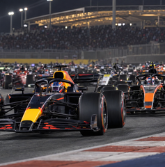 Copertina di Dove vedere Max V 100 – Verstappen sfida 100 piloti oggi: orario e streaming