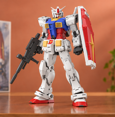 Copertina di Bandai Spirits Gundam RX-78-2 Ver. 2.0 a 40€, il Real Grade da esporre