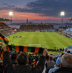 Copertina di Venezia-Lazio: pronostico AI, chi vince?
