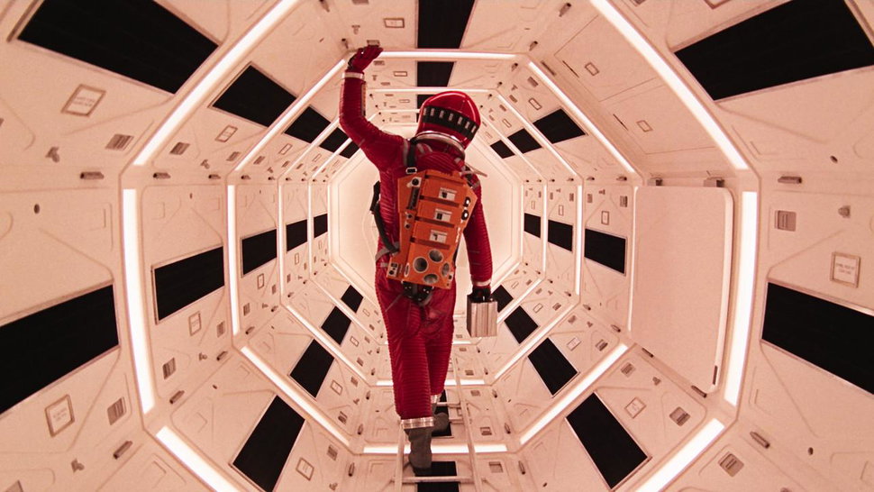 HAL 9000 — la voce più calma dell'intelligenza artificiale