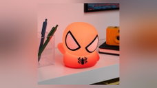 Copertina di Paladone Spider-Man a 26,99€, la lampada touch per comodino e angolo pop