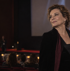 Copertina di Dove vedere Anna stasera: orario, canale e streaming della prima TV