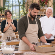 Bake Off Italia, cosa è successo venerdì 25 settembre: Omar eliminato