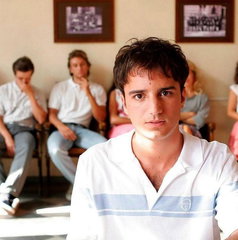 Copertina di Notte prima degli esami chiuse la maturità in sala, oggi quel rito non si gira