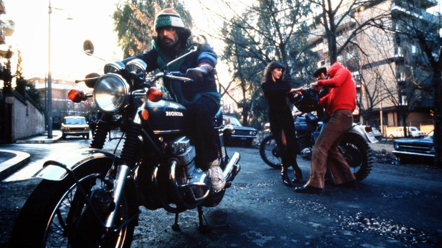 Squadra antiscippo fece di Nico Giraldi un tormentone, oggi il film no