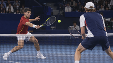 Copertina di Dove vedere Carlos Alcaraz-Alex Michelsen oggi: orario, canale e streaming ATP Tokyo