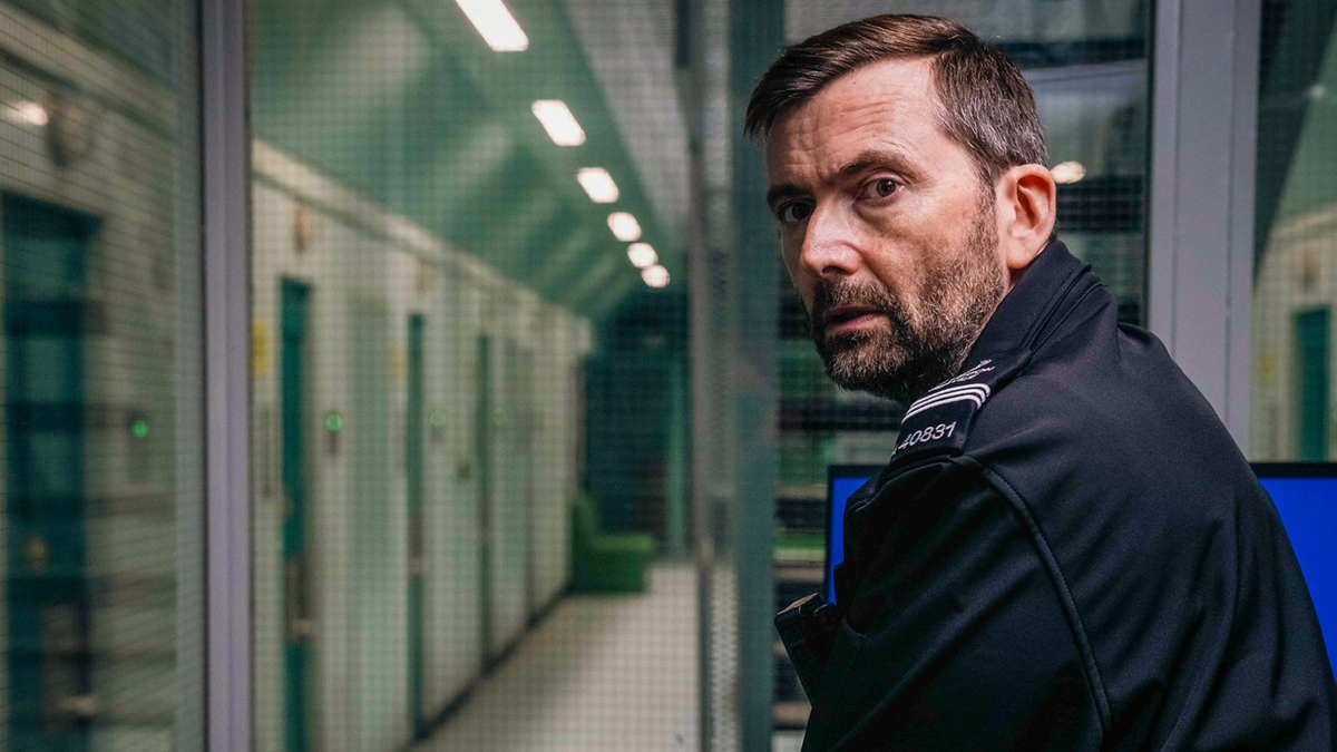 Immagine di Time 3: David Tennant al centro dell’incidente nel carcere minorile