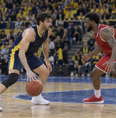 Copertina di Dove vedere Verona–Olimpia Milano oggi: orario, diretta e streaming del basket