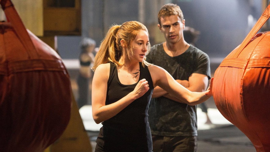 Qual è la canzone dei titoli di coda di Divergent?