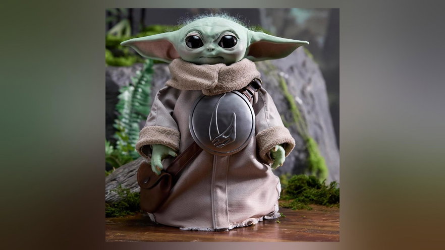 Star Wars Ultimate Grogu reagisce a voce e tocco, ora a 557,85€