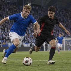 Copertina di Dove vedere Lech Poznań-Bayer Leverkusen oggi: orario, canali TV e streaming dell’Europa League