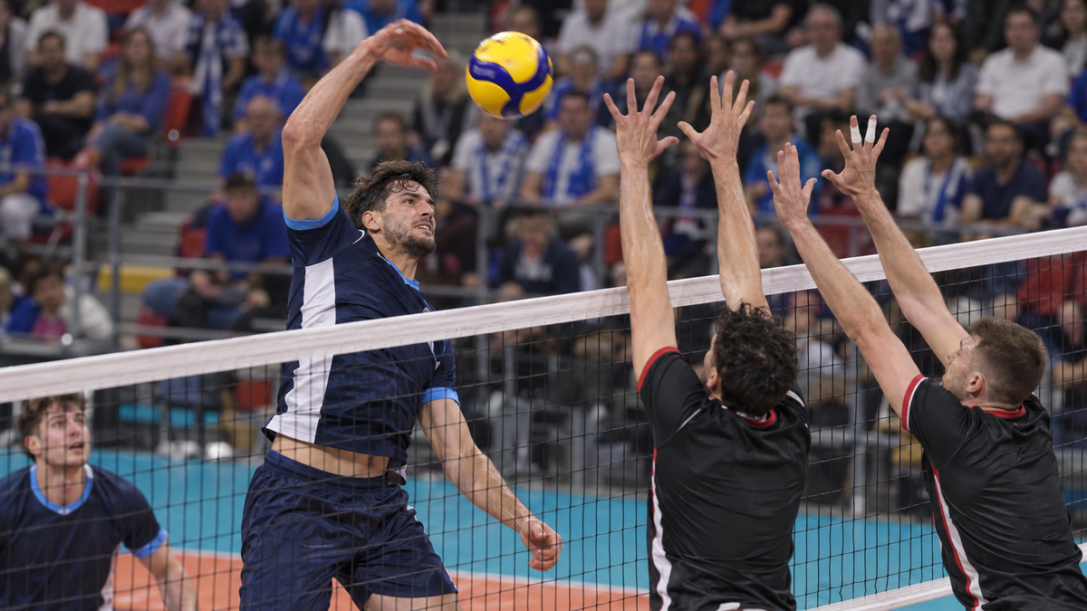 Immagine di Dove vedere Acqua Sant'Anna Cuneo-Sir Susa Scai Perugia oggi: orario, TV e streaming della SuperLega