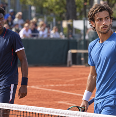 Copertina di Dove vedere Kouamé-Musetti oggi, ATP Lione: orario, canale TV e streaming