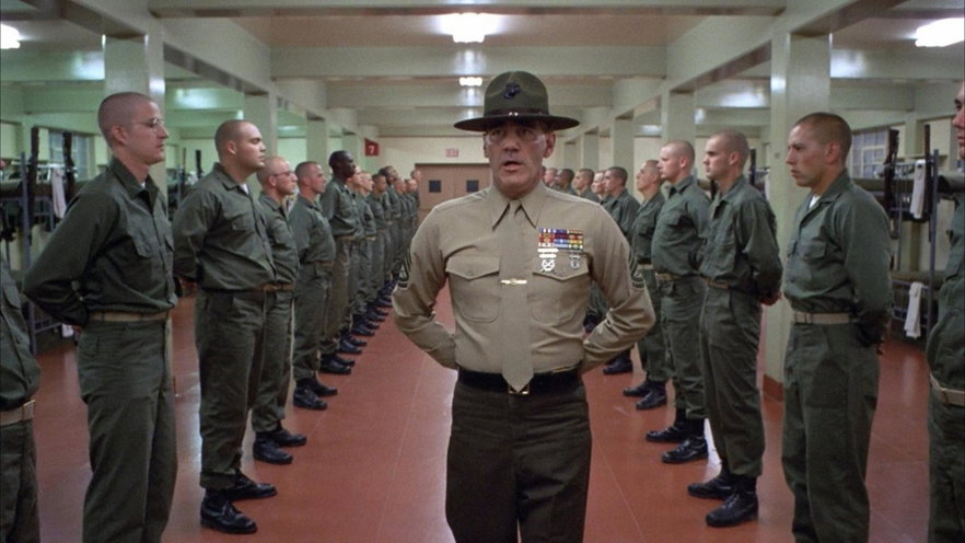 Qual è la canzone dei titoli di coda di Full Metal Jacket?