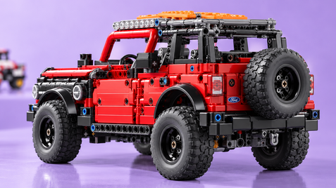 Costruisci il LEGO Technic Ford Bronco a 44,99€, il minimo di sempre