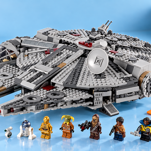 LEGO Star Wars Millennium Falcon da 272,11€ a 213,98€, con sette personaggi