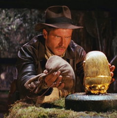 Copertina di Qual è la musica che accompagna Indiana Jones nelle sue imprese?