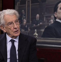 Copertina di Dove vedere M – Il figlio del secolo stasera 26 ottobre: episodi 3 e 4 con Augias, orario e streaming