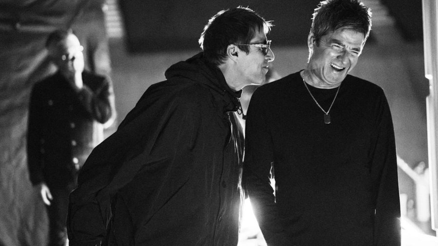 Oasis: Don't Look Back in Anger