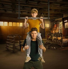 Copertina di Chris Pratt: un Navy SEAL aiuta il nipote contro il bullismo nel trailer di Way of the Warrior Kid