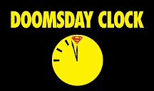 Copertina di Doomsday Clock: il sequel di Watchmen presentato al New York Comic Con