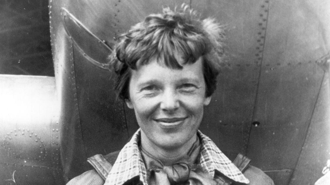 Copertina di Le apparizioni di Amelia Earhart tra cinema e serie TV