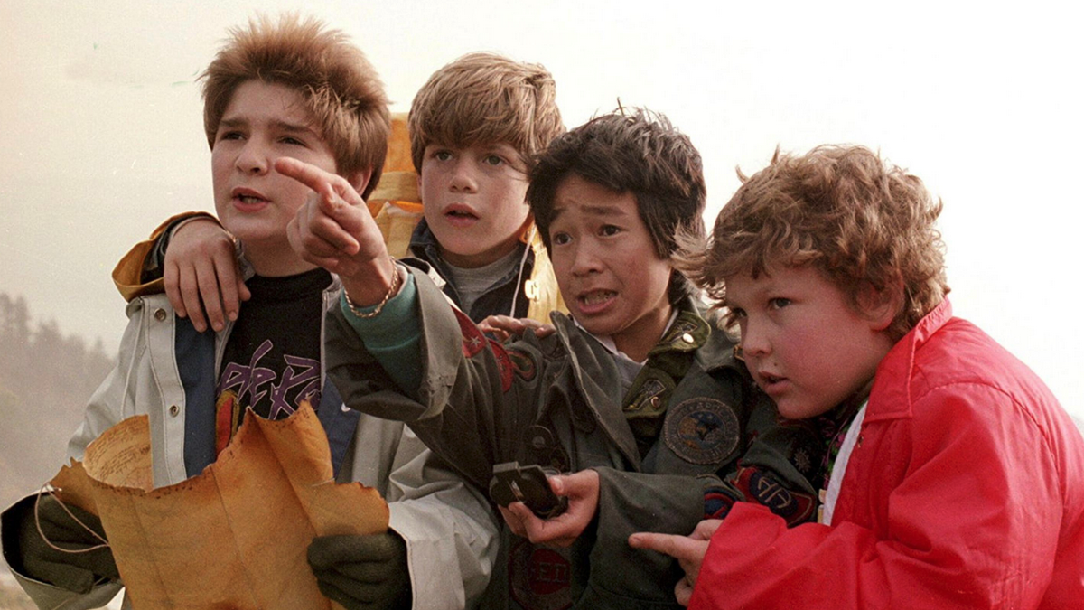 Immagine di La folle serie TV sul remake de I Goonies uscirà su Disney+