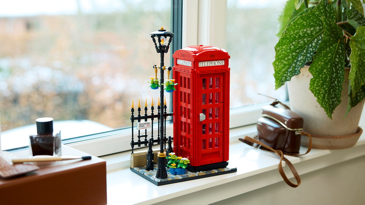 Immagine di LEGO Ideas: il nuovo set è la cabina telefonica di Londra