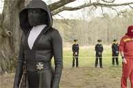 Copertina di Watchmen, secondo episodio: perché i poliziotti indossano le maschere?