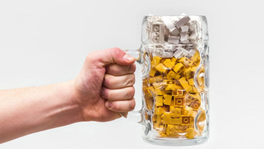 Copertina di I primi bar fatti di LEGO apriranno nel 2018