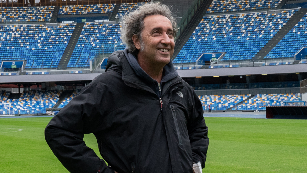 Immagine di Paolo Sorrentino tifa per La rappresentante di lista a Sanremo: il curioso legame tra il regista e il duo di Ciao Ciao