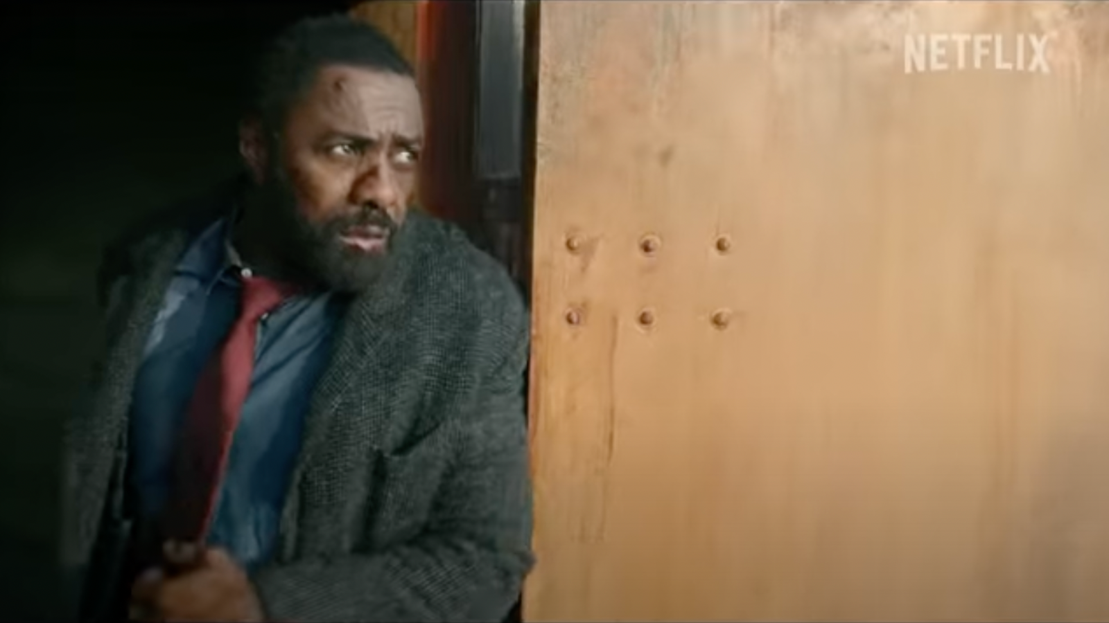 Immagine di Fiamme e adrenalina nel trailer di Luther: Verso l'inferno [GUARDA]