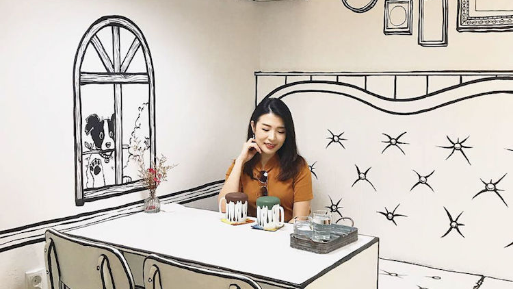 Copertina di Il café coreano che ti trasporta all'interno di un fumetto