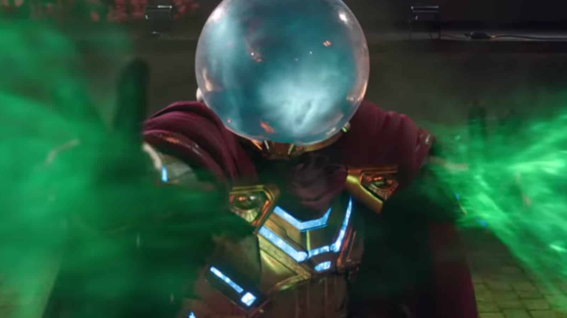 Copertina di Spider-Man: Far From Home, Mysterio è ancora vivo? Le teorie dei fan