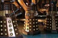 Copertina di I Dalek ritornano nell'episodio speciale 2020 di Doctor Who