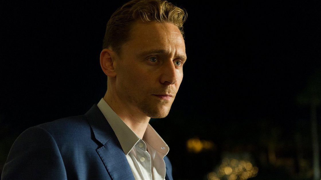 Copertina di Tom Hiddleston sarà davvero il nuovo 007? La risposta dell'attore