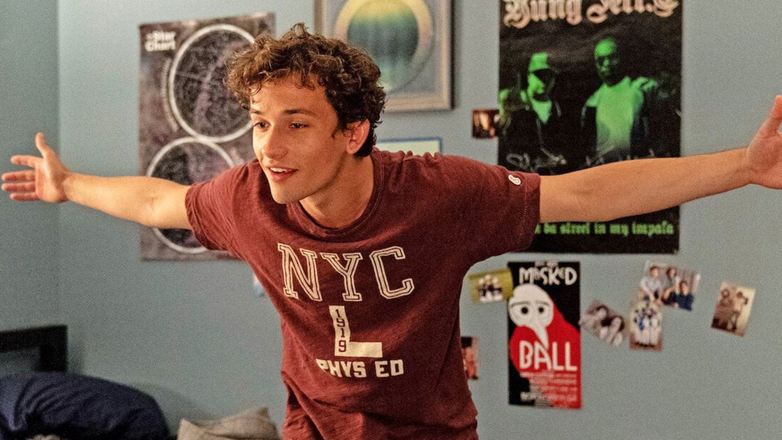 Copertina di La lista dei fan**lo: la trama e il cast della teen comedy su Netflix