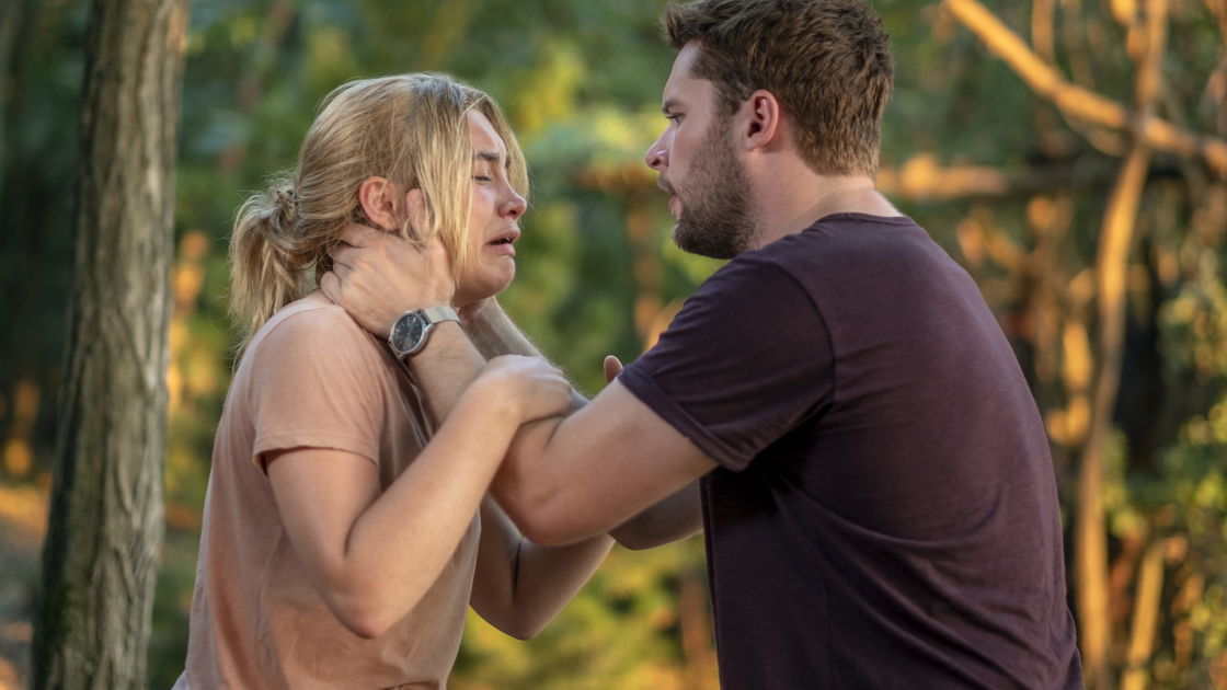 Copertina di Midsommar - Il villaggio dei dannati, la recensione: incubo di una notte di mezza estate