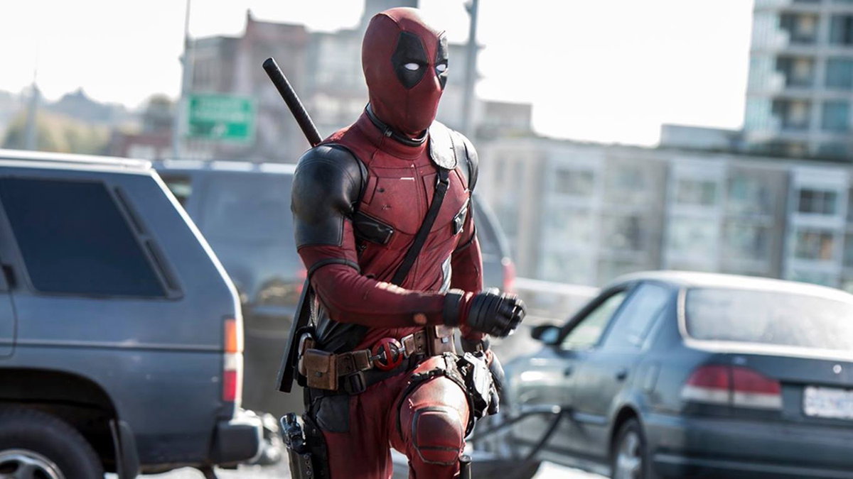 Immagine di Deadpool su Twitter segue un solo curioso profilo