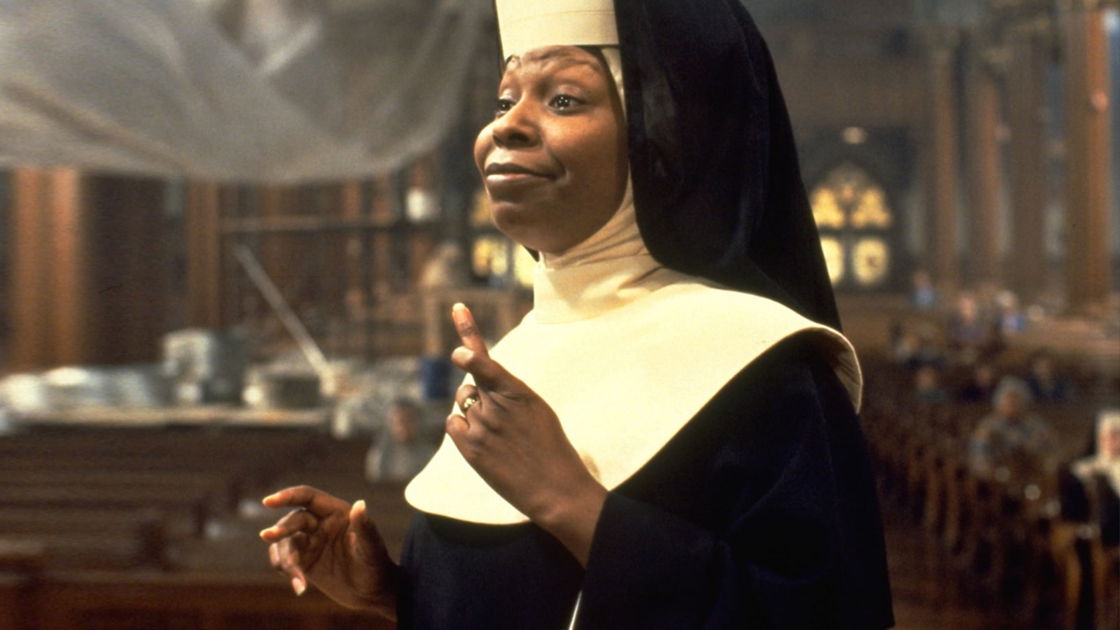 Copertina di Whoopi Goldberg aggiorna i fan su Sister Act 3: cosa sappiamo finora