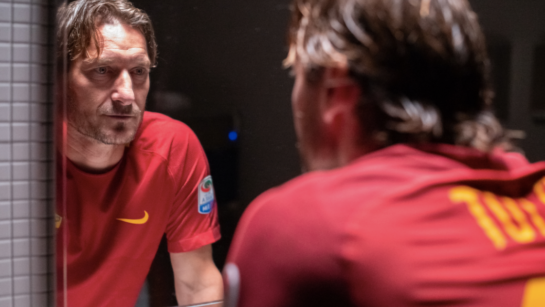 Copertina di Totti, Diabolik, Romulus, Steve McQueen: gli ospiti e i film imperdibili della Festa del Cinema di Roma 2020