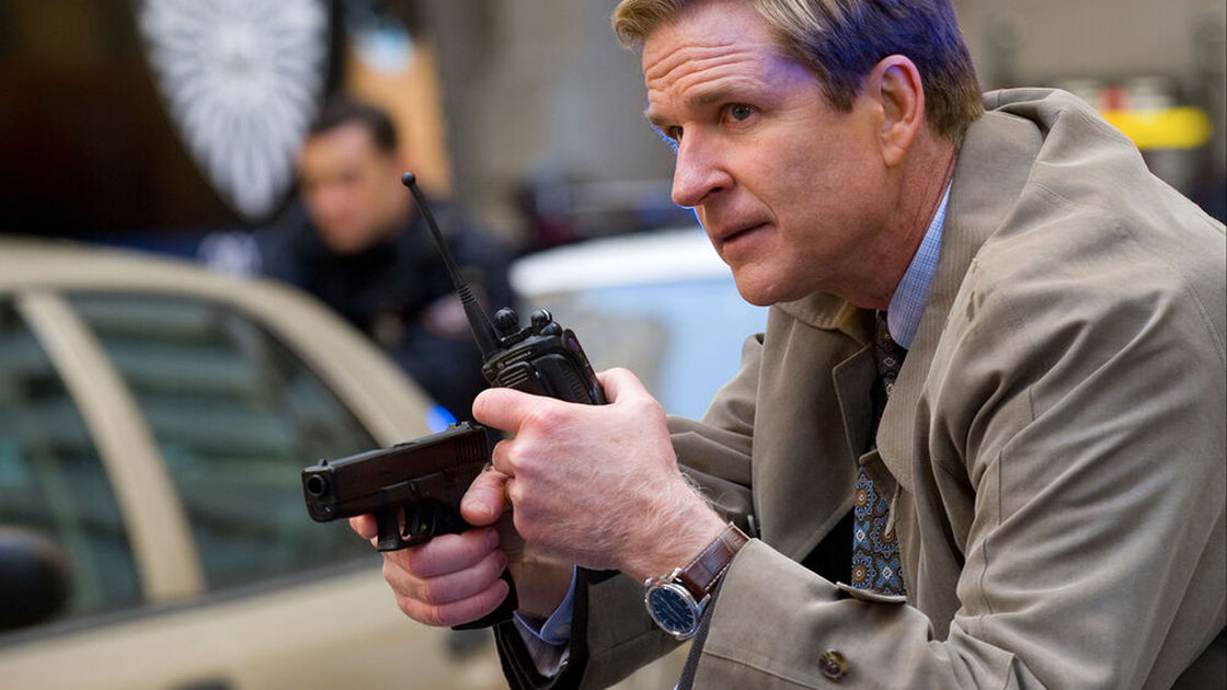 Copertina di Il Cavaliere Oscuro: Il Ritorno, Christopher Nolan tagliò una scena di morte davvero cruenta