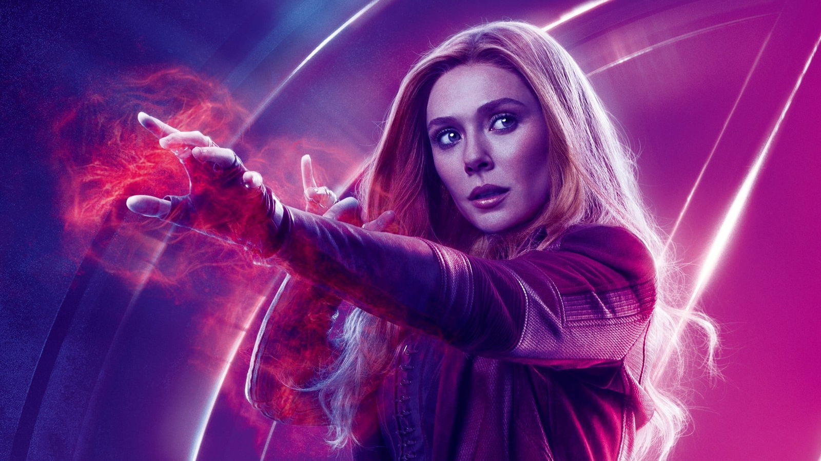 Immagine di Elizabeth Olsen: "Girare i film Marvel mi imbarazza"