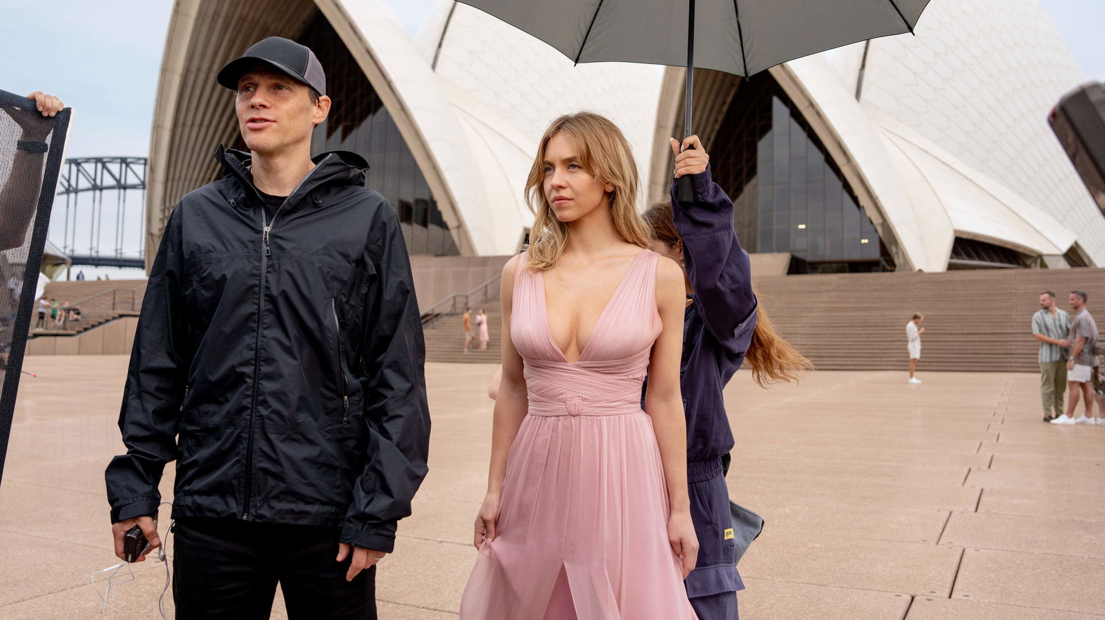 Immagine di Sydney Sweeney morsa da un ragno sul set del suo nuovo film [VIDEO]