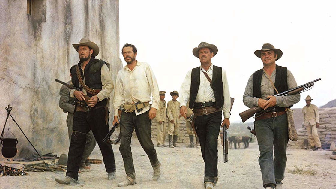 Copertina di Le foto di Jason Momoa e Peter Dinklage con Mel Gibson riaccendono i rumor su Il mucchio selvaggio