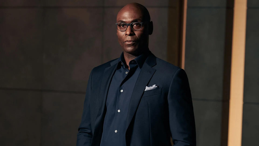 Lance Reddick,  la famiglia si scaglia contro il certificato di morte