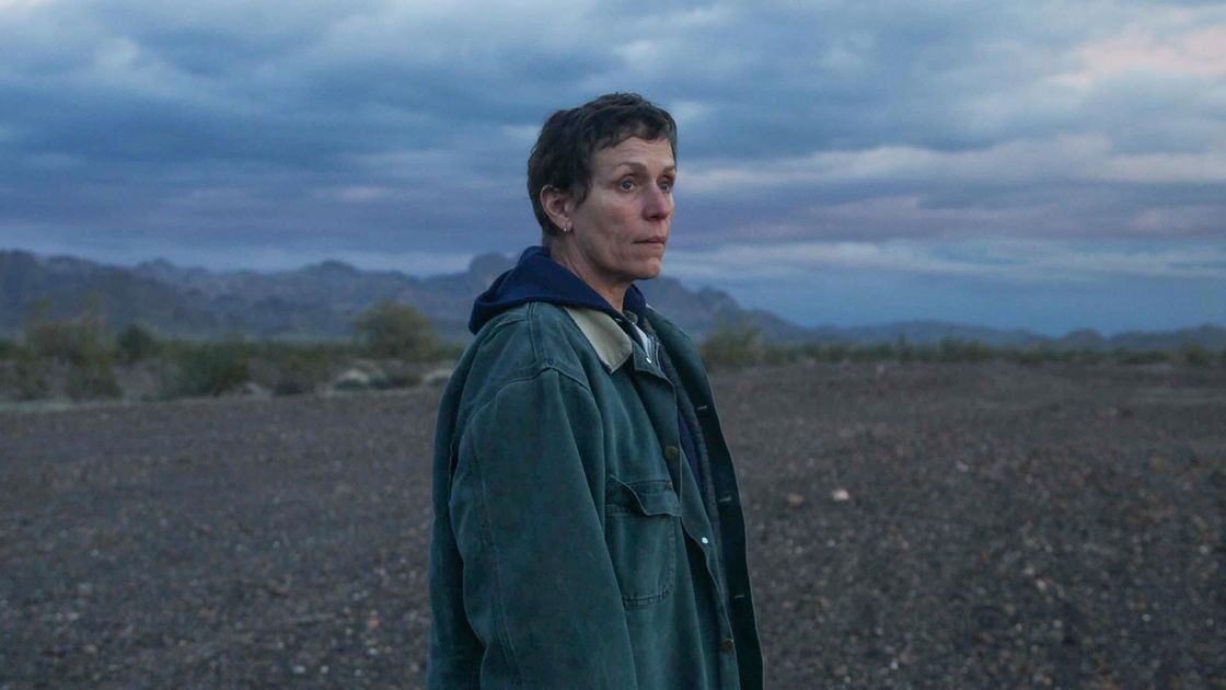 Copertina di Nomadland, il pluripremiato film di Chloé Zhao arriva in Italia
